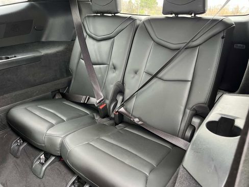 Certified 2024 Cadillac XT6 Premium Luxury image 19