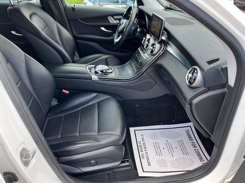 Used 2017 Mercedes-Benz GLC 300 4MATIC Coupe image 20
