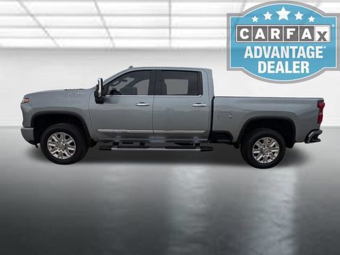 Used 2024 Chevrolet Silverado 2500 High Country w/ High Country Premium Package AWD/4WD image 32