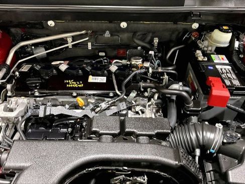 Used 2019 Toyota RAV4 Limited w/ Advanced Technology Package AWD/4WD image 10