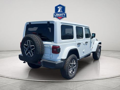 New 2026 Jeep Wrangler Unlimited Sahara w/ Technology Group AWD/4WD image 29