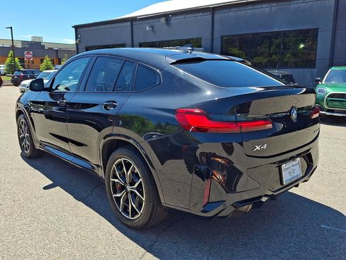 Used 2023 BMW X4 xDrive30i w/ M Sport Package AWD/4WD image 4