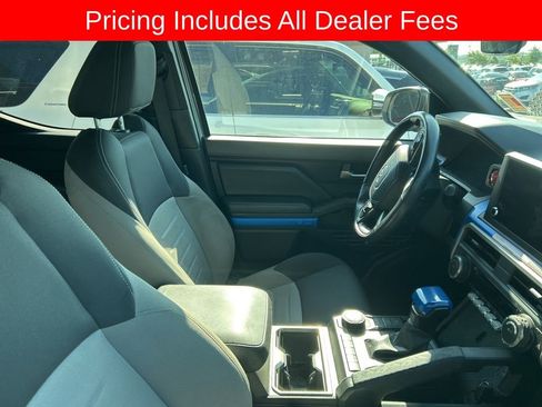 Used 2024 Toyota Tacoma TRD Sport RWD image 3