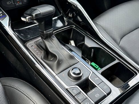 Certified 2024 Kia Sorento SX AWD/4WD image 25
