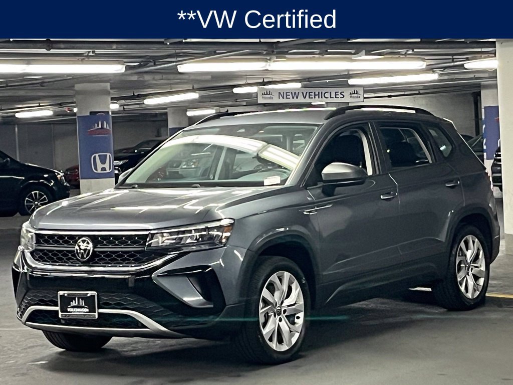Used 2023 Volkswagen Taos S w/ Driver Assistance Package AWD/4WD image 3