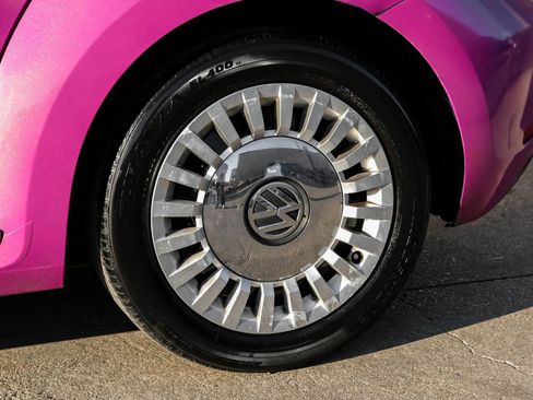 Used 2015 Volkswagen Beetle 1.8T image 39