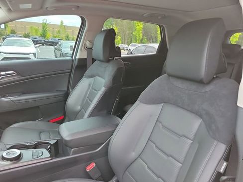 New 2026 Kia Sportage SX Prestige AWD/4WD image 17