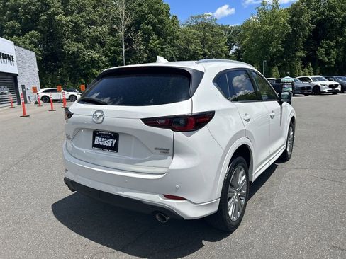 Used 2023 MAZDA CX-5 Signature AWD/4WD image 8