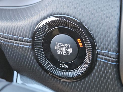 New 2026 Jeep Compass Latitude image 14