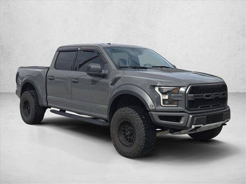 Used 2018 Ford F150 Raptor w/ Equipment Group 801A Mid AWD/4WD image 3