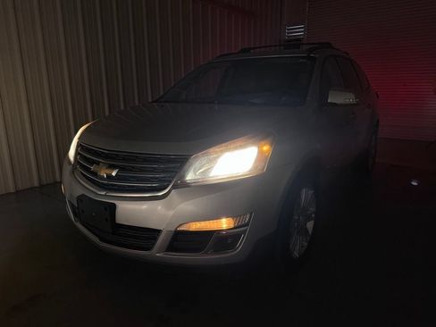 Used 2014 Chevrolet Traverse LT w/ All-Star Edition FWD image 8