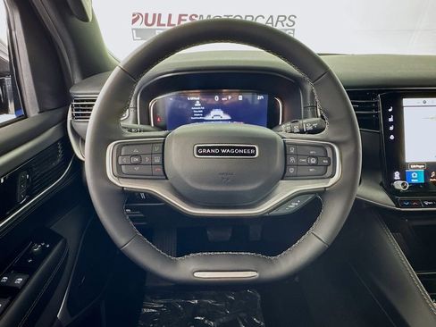 New 2026 Jeep Grand Wagoneer 4WD w/ Premium Group I image 11