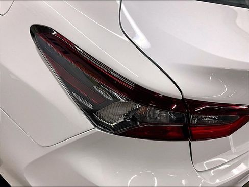 Certified 2023 Toyota Camry LE FWD image 33
