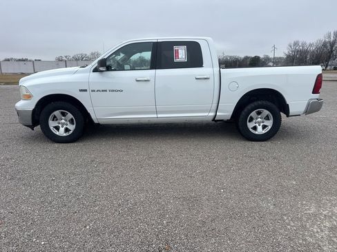 Used 2012 RAM 1500 Classic SLT w/ Luxury Group image 2