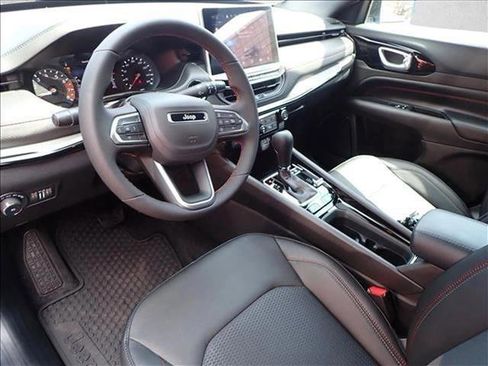 New 2025 Jeep Compass Trailhawk image 8