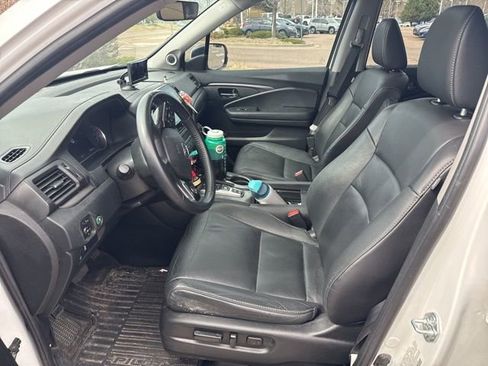 Used 2021 Honda Pilot Special Edition image 2