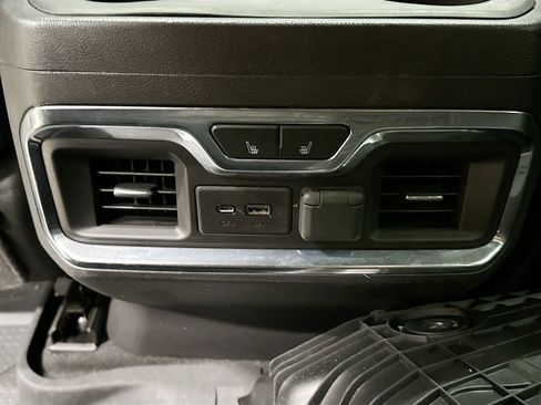 Used 2021 Chevrolet Silverado 1500 High Country w/ Technology Package image 30