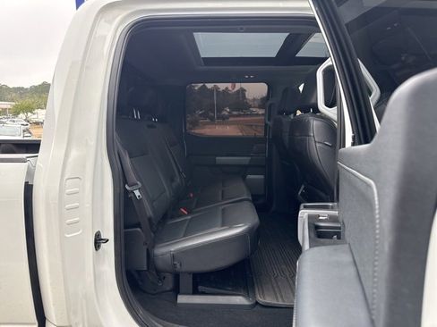 Used 2023 Ford F250 Lariat w/ Lariat Ultimate Package image 11
