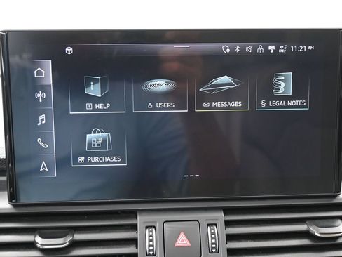 Used 2022 Audi Q5 e Premium w/ Convenience Package AWD/4WD image 29