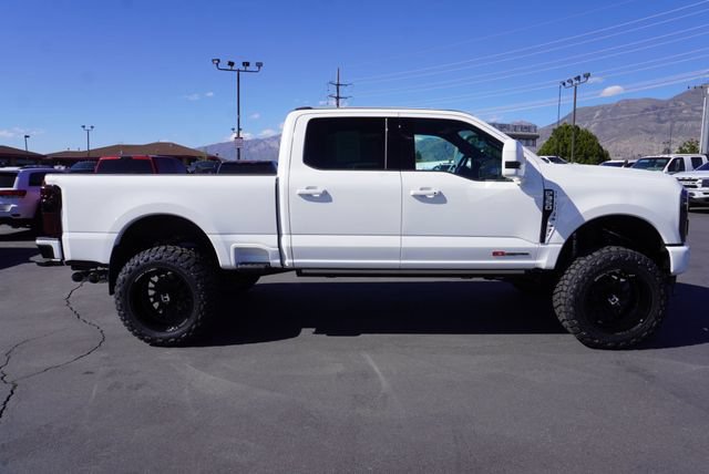 Used 2026 Ford F350 Platinum AWD/4WD image 15