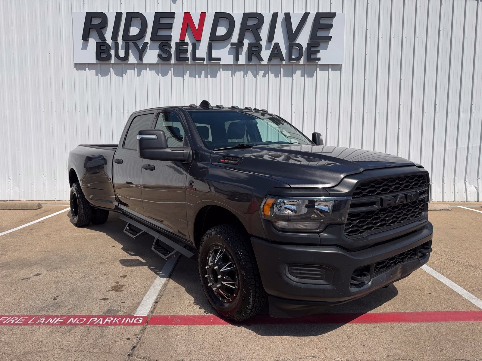 Used 2023 RAM 3500 Tradesman RWD image 10