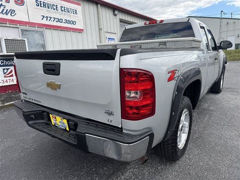 Used 2011 Chevrolet Silverado 1500 LT w/ All-Star Edition AWD/4WD image 8