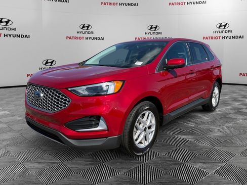 Used 2024 Ford Edge SEL AWD/4WD image 7