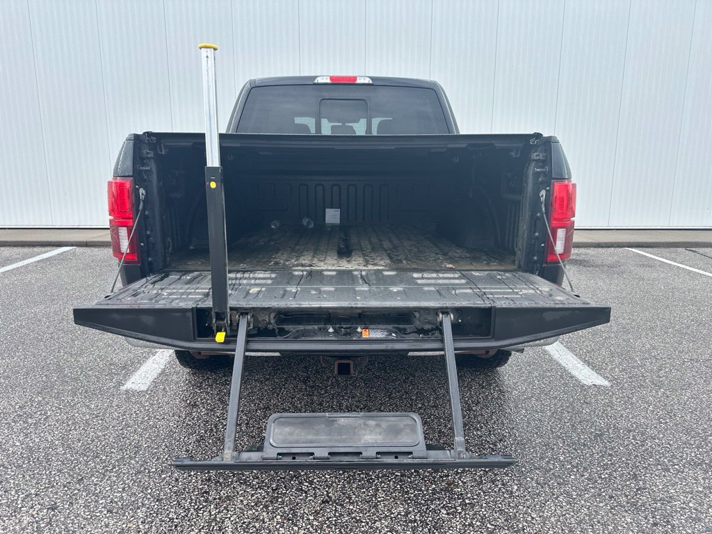 Used 2020 Ford F150 Lariat w/ Equipment Group 502A Luxury AWD/4WD image 23
