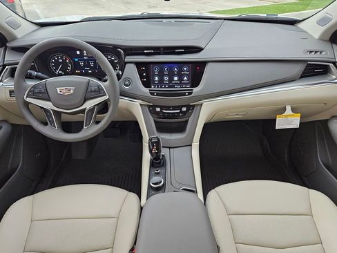 New 2026 Cadillac XT5 Premium Luxury w/ Driver Assist Package image 12