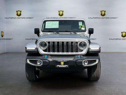 Used 2024 Jeep Wrangler Unlimited Sahara AWD/4WD image 2