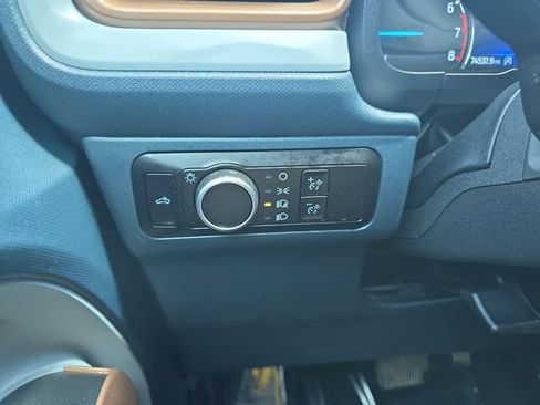 Used 2023 Ford Maverick Lariat w/ Lariat Luxury Package AWD/4WD image 28