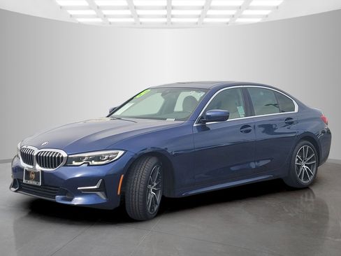 Used 2019 BMW 330i Sedan w/ Convenience Package image 8