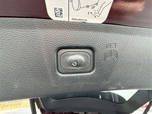 Used 2019 Ford Edge Titanium w/ Equipment Group 301A image 20