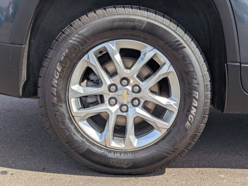 Certified 2021 Chevrolet Traverse LT AWD/4WD image 50