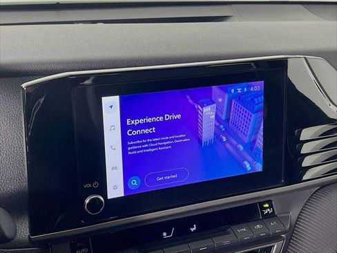 Certified 2025 Toyota Camry SE image 13