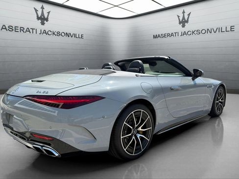 Used 2022 Mercedes-Benz SL 63 AMG 4MATIC image 33