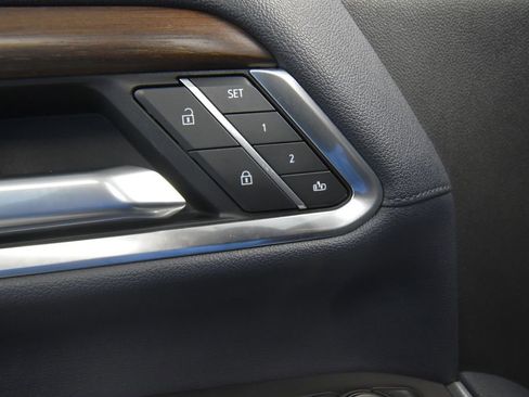 Used 2025 Chevrolet Silverado 2500 High Country image 7