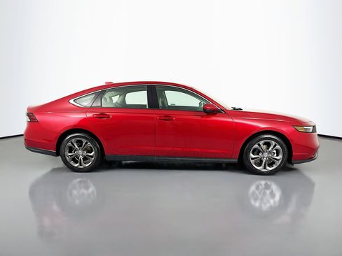 Certified 2023 Honda Accord EX image 4