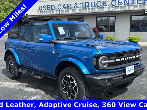 Used 2024 Ford Bronco Outer Banks AWD/4WD image 1
