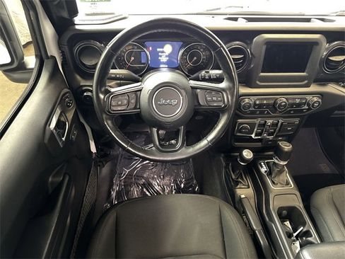 Used 2021 Jeep Wrangler Unlimited Sport image 14