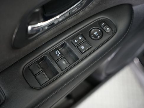 Used 2020 Honda HR-V Sport image 43