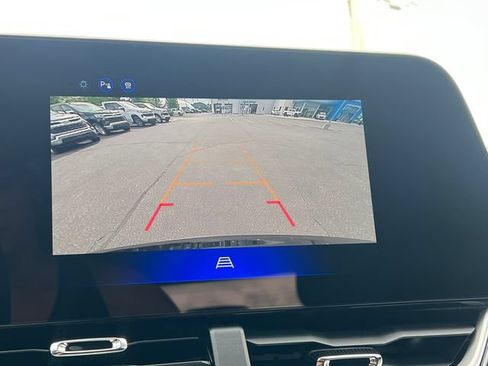 New 2027 Chevrolet Equinox LT FWD image 22