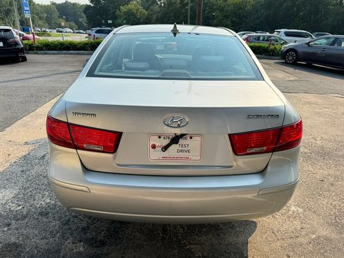 Used 2009 Hyundai Sonata GLS FWD image 6