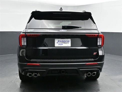 New 2026 Ford Explorer ST image 13