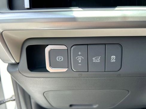 New 2026 Hyundai Santa Fe SE FWD image 27