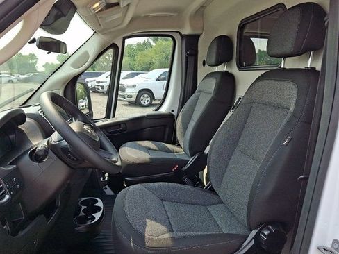 Used 2026 RAM ProMaster 3500 w/ Quick Order Package 22G SLT FWD image 18