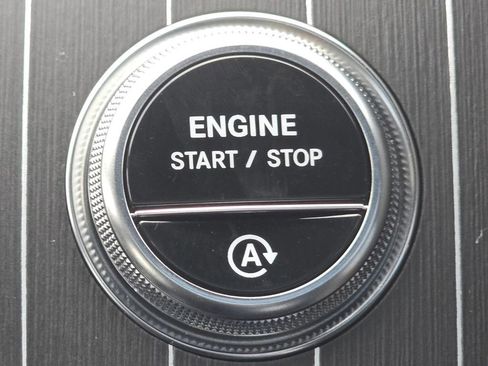 New 2026 Mercedes-Benz GLC 300 GLC 300 image 34