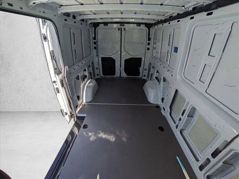Used 2025 Mercedes-Benz Sprinter 2500 image 20
