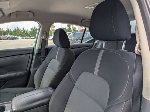Used 2023 Nissan Sentra SV FWD image 14