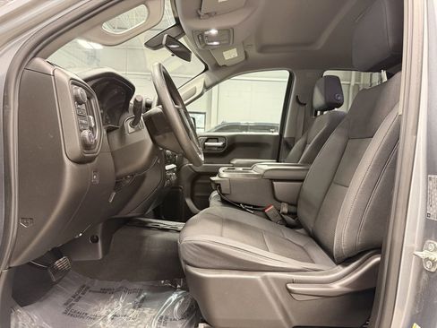 Used 2019 Chevrolet Silverado 1500 Custom Trail Boss w/ Custom Convenience Package image 29